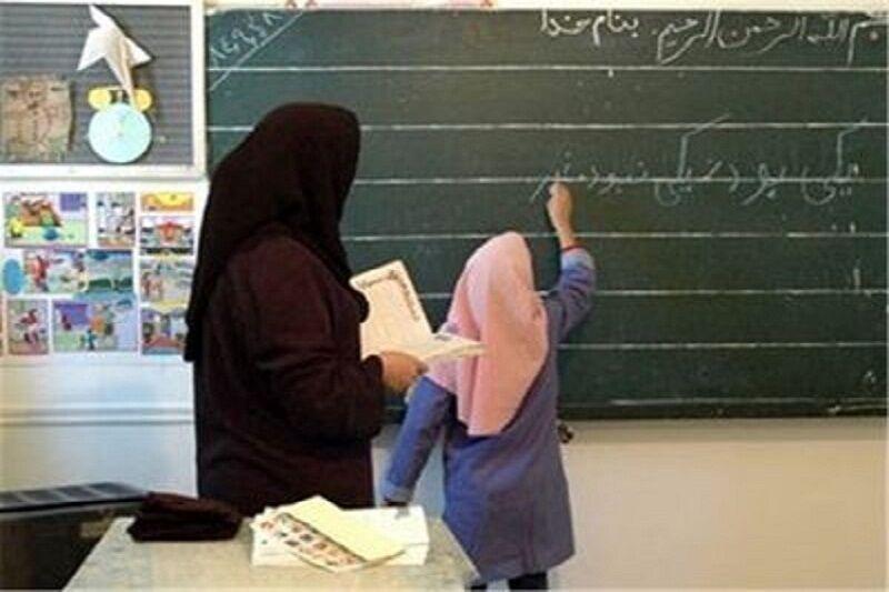 خبرنگاران مطالبه 800 میلیارد ریالی بازنشستگان آموزش و پرورش خراسان شمالی