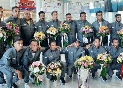 استقبال از قهرمانان مسابقات جام شرکت های دنیا در کرمان